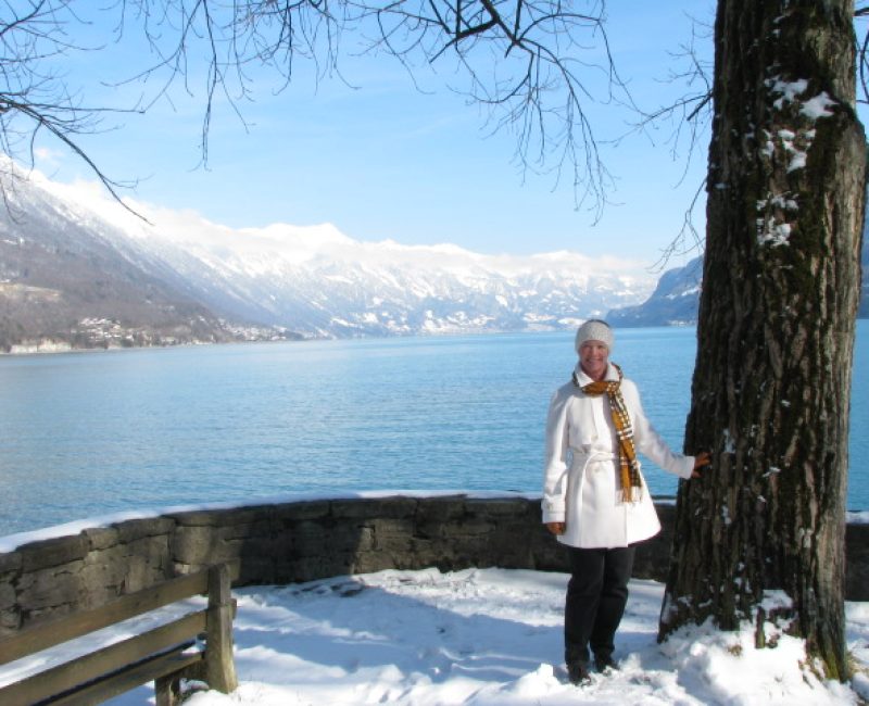 Sally at lake Boenigen in the winter